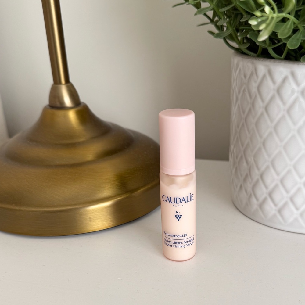 FREE w/Any $25 Purchase - Caudalie Resveratrol Lift Instant Firming Serum